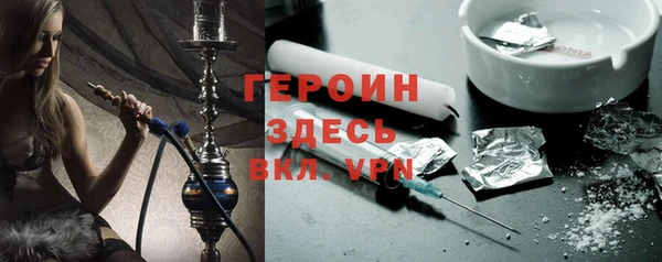 винт Строитель